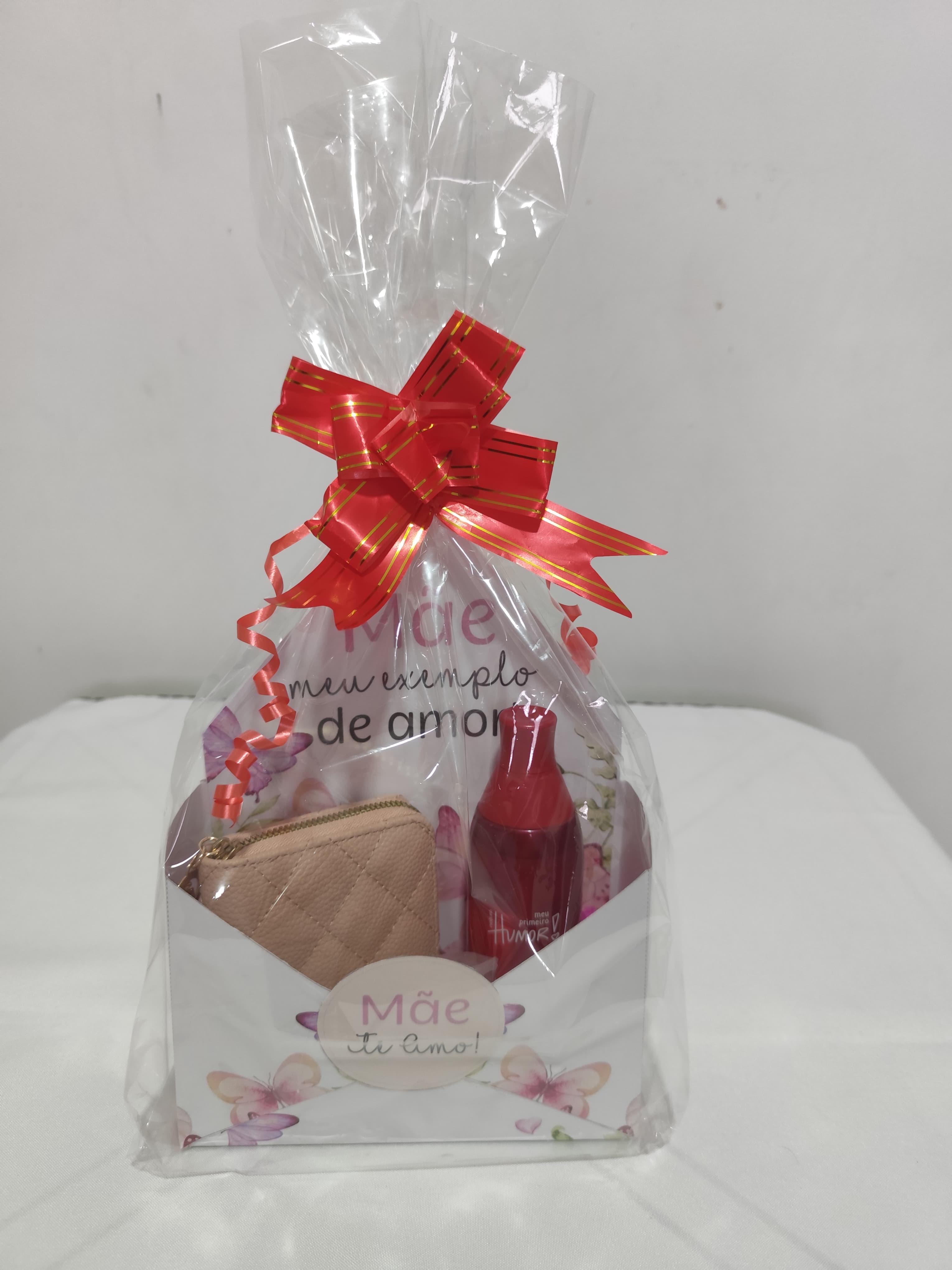 Kit carteira e Body Splash
